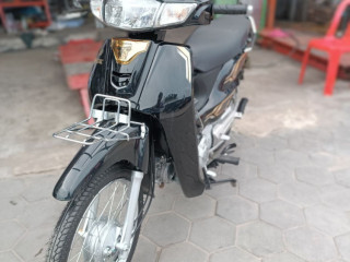 Honda Dream 2024